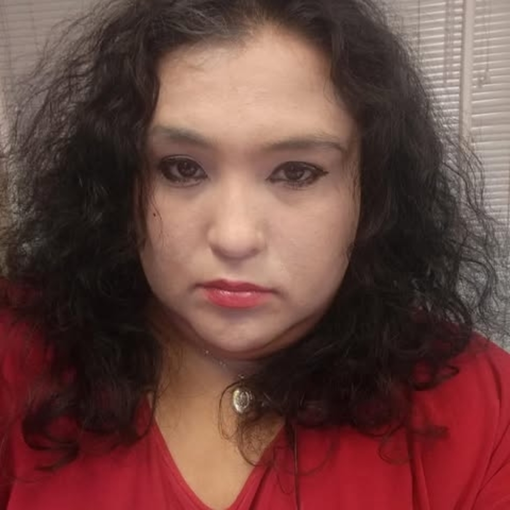 Meet your Posher, Valentina